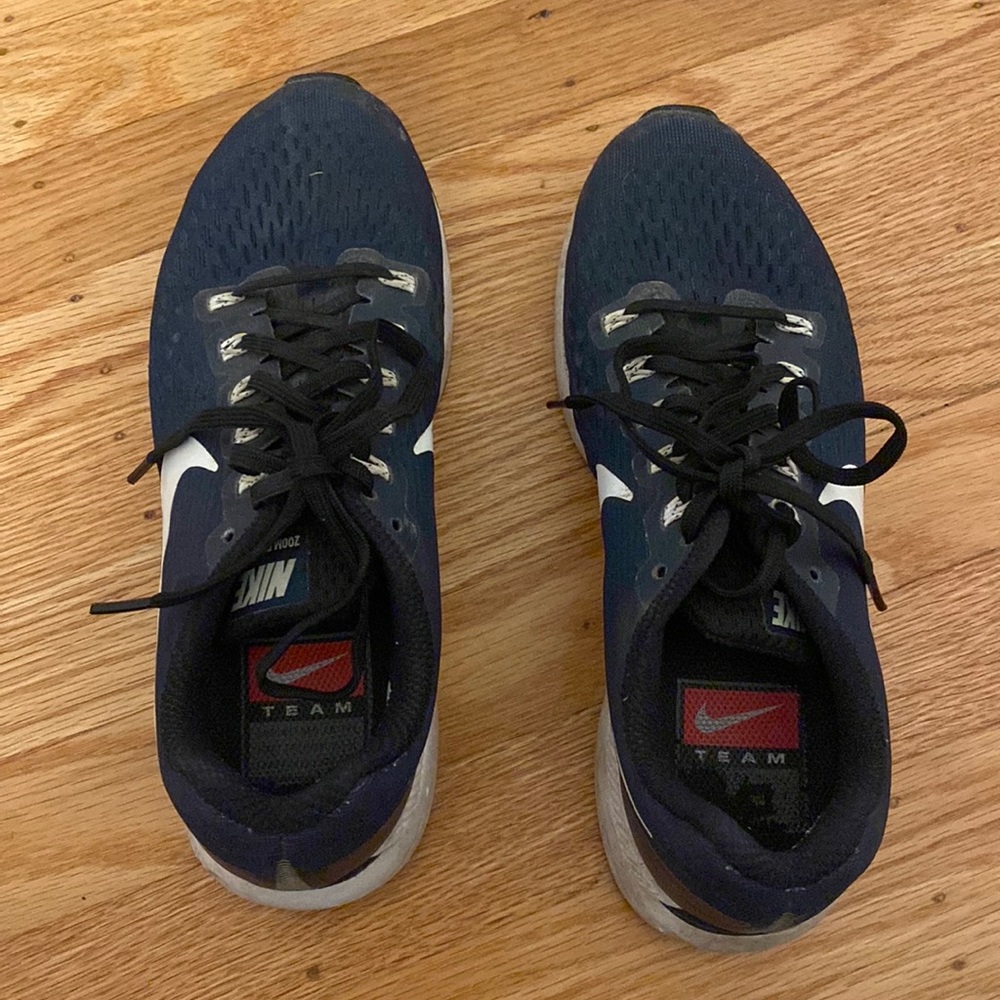 Navy Blue Nike Zoom